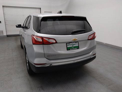 Used 2018 Chevrolet Equinox LS image 6