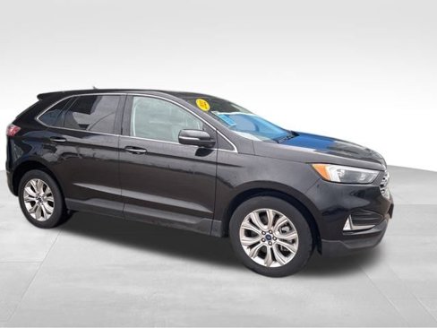 Used 2022 Ford Edge Titanium image 9