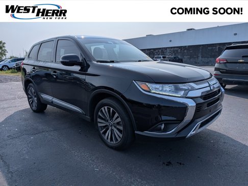 Used 2020 Mitsubishi Outlander AWD image 1
