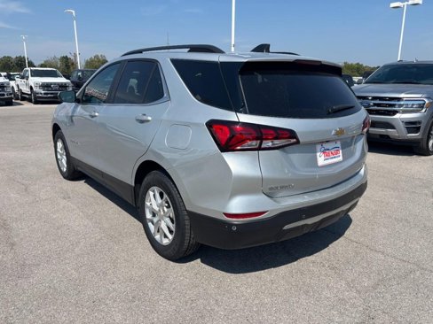 Used 2022 Chevrolet Equinox LT image 6
