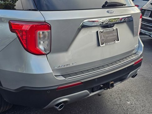 Used 2021 Ford Explorer Limited w/ Equipment Group 301A image 15