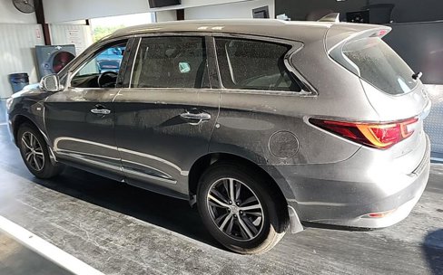 Used 2019 INFINITI QX60 Luxe w/ Essential Package image 4