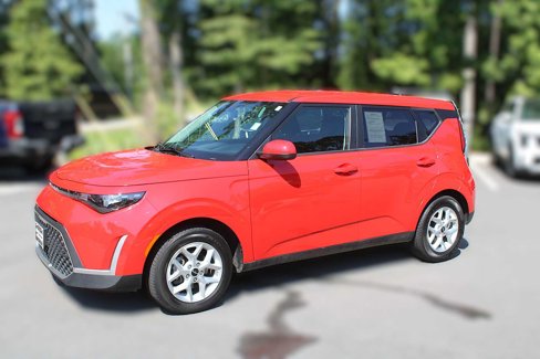 Certified 2023 Kia Soul LX w/ LX Technology Package image 4