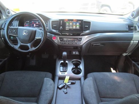 Used 2020 Honda Pilot EX image 11