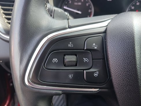Used 2023 Buick Envision Essence image 14