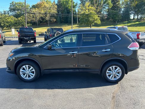 Used 2015 Nissan Rogue SV w/ SV Premium Package image 8