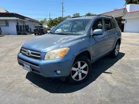 Used 2007 Toyota RAV4 Limited image 17