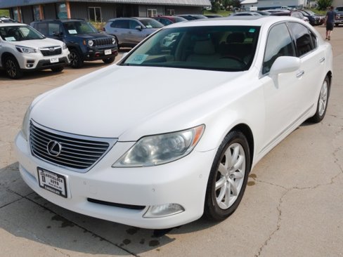 Used 2008 Lexus LS 460 Comfort image 2