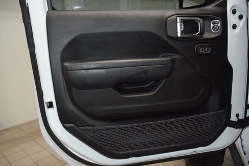 Used 2023 Jeep Gladiator Mojave w/ LED Lighting Group image 40