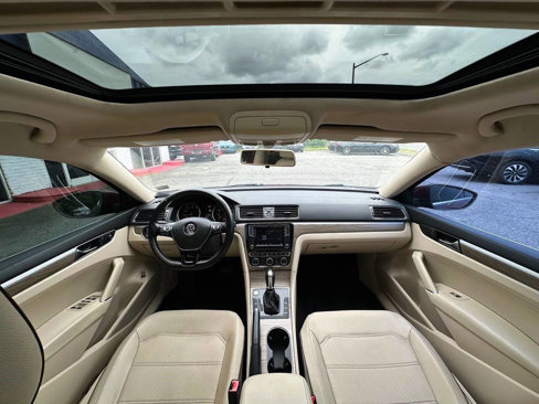 Used 2017 Volkswagen Passat 1.8T SE image 14