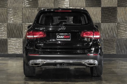 Used 2016 Mercedes-Benz GLC 300 w/ Premium Package image 12