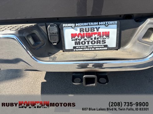Used 2016 RAM 1500 Laramie w/ Convenience Group image 28