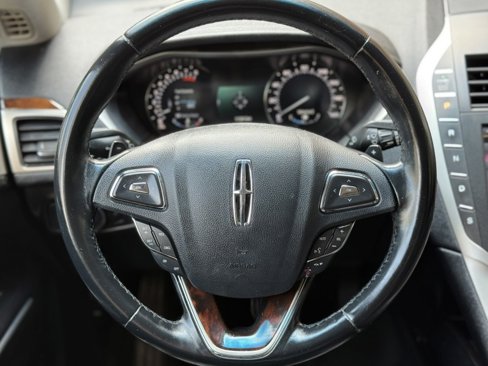 Used 2016 Lincoln MKZ w/ Equipment Group 200A Select image 11