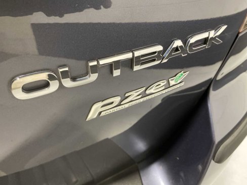 Used 2014 Subaru Outback 2.5i Premium image 7