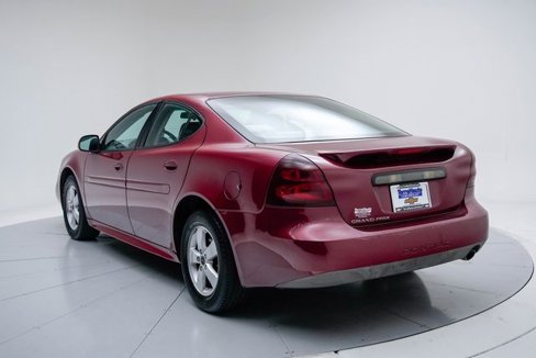 Used 2005 Pontiac Grand Prix image 3