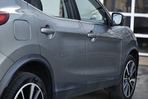 Used 2018 Nissan Rogue Sport SL w/ SL Premium Package image 6