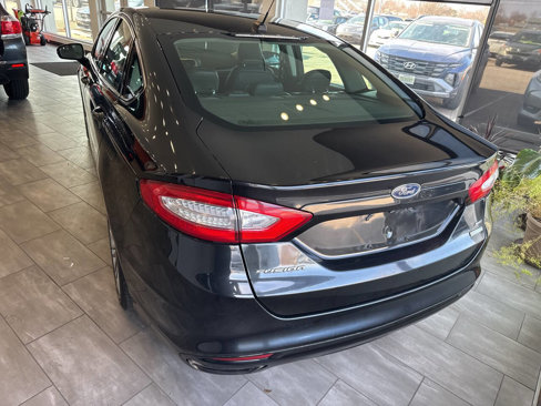 Used 2015 Ford Fusion SE w/ Equipment Group 202A image 10