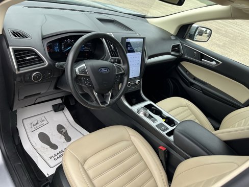 Used 2022 Ford Edge SEL image 25
