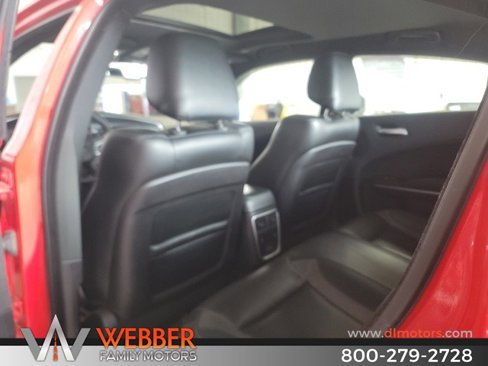 Used 2017 Dodge Charger SXT w/ AWD Plus Group image 15