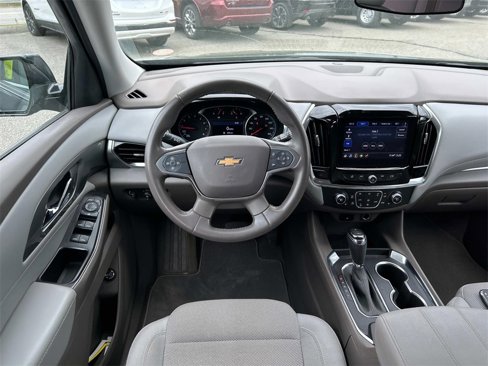 Used 2020 Chevrolet Traverse LT image 9