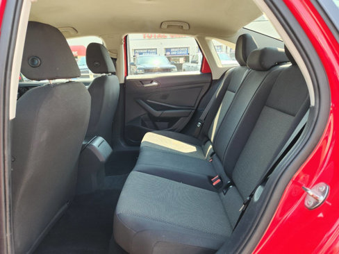 Used 2019 Volkswagen Jetta S w/ Driver Assistance Package image 12