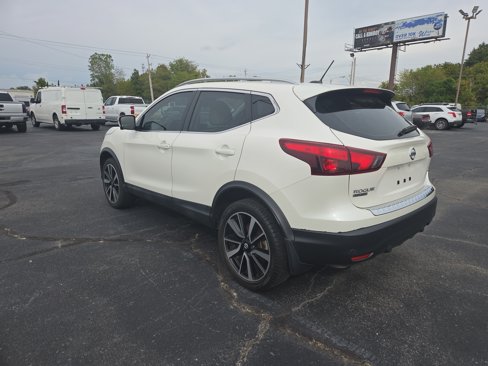 Used 2019 Nissan Rogue Sport SL image 3