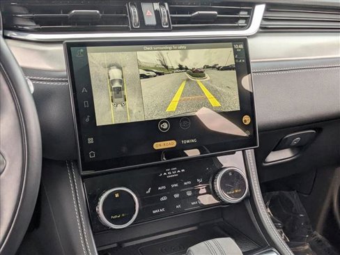 Used 2024 Jaguar F-PACE R-Dynamic S image 13