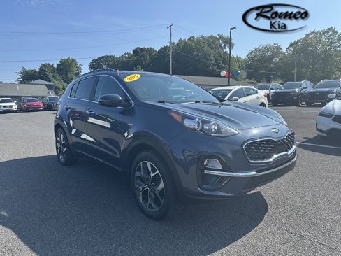 Used 2021 Kia Sportage EX w/ EX Technology Package image 3