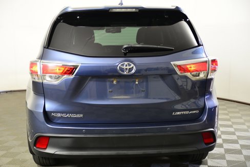 Used 2015 Toyota Highlander Limited image 8