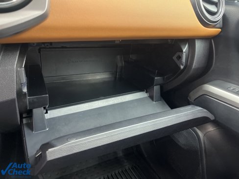 Used 2019 Toyota Tacoma SR5 image 27
