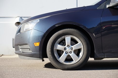 Used 2014 Chevrolet Cruze LT image 11