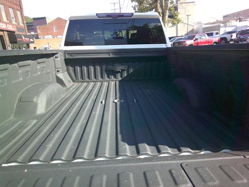 Used 2020 Chevrolet Silverado 3500 LTZ w/ LTZ Premium Package image 9