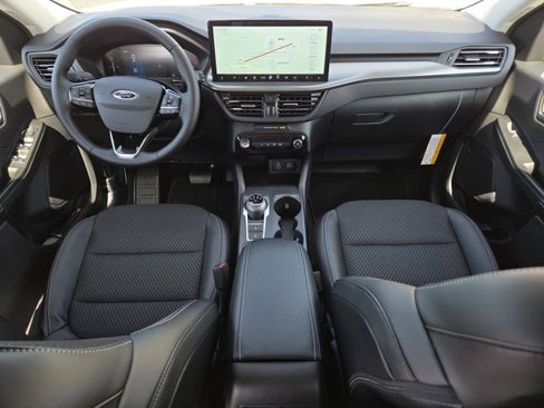 New 2025 Ford Escape SE image 11