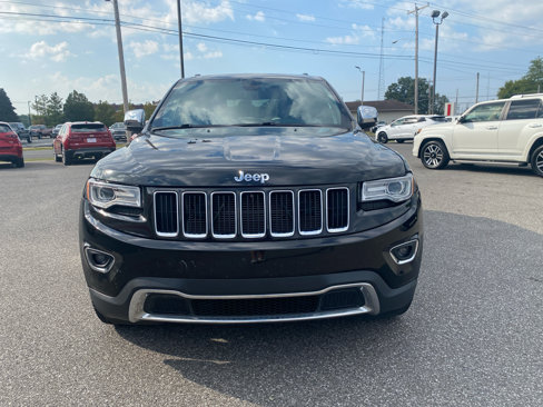 Used 2015 Jeep Grand Cherokee Limited w/ Luxury Group II image 2