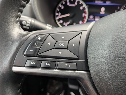 Used 2022 Nissan Sentra SV image 17