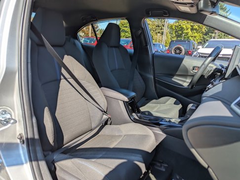 Used 2022 Toyota Corolla SE image 30