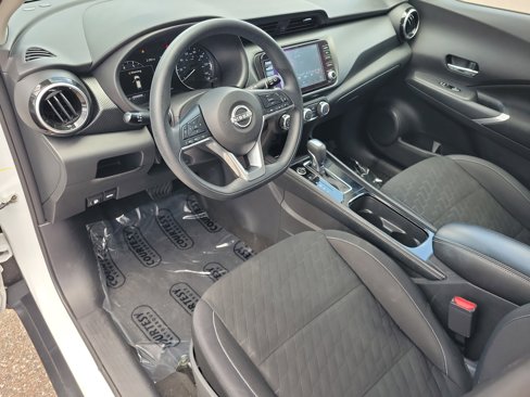 Certified 2023 Nissan Kicks SV image 22