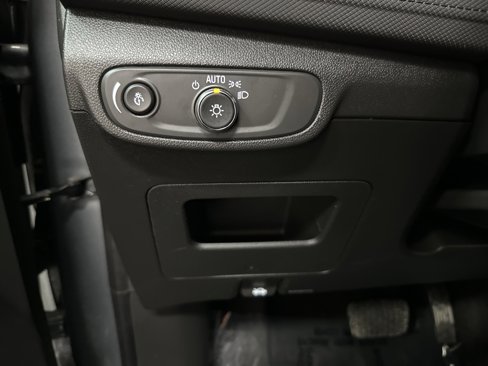 Used 2024 Chevrolet TrailBlazer LS image 34