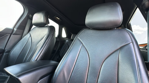 Used 2019 Lincoln MKC Reserve image 11