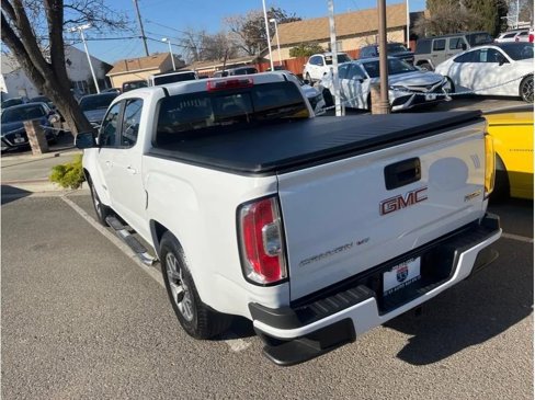 Used 2018 GMC Canyon All Terrain w/ Trailering Package image 5