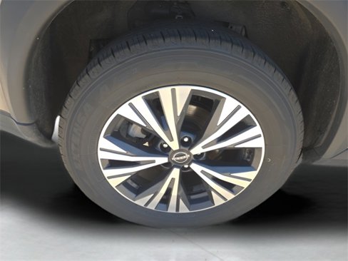 Used 2022 Nissan Rogue SV image 9