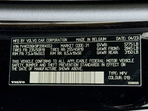 Used 2023 Volvo C40 Recharge Core w/ Protection Package Premier image 31