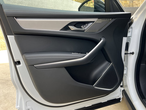 Certified 2024 Jaguar F-PACE R-Dynamic S image 15