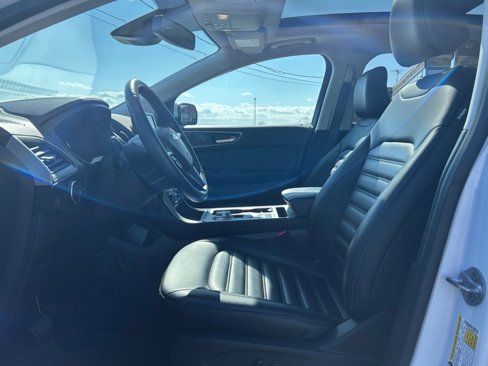 Used 2022 Ford Edge SEL w/ Convenience Package image 19