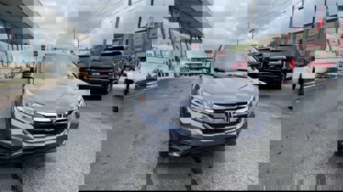 Used 2015 Honda CR-V LX image 3