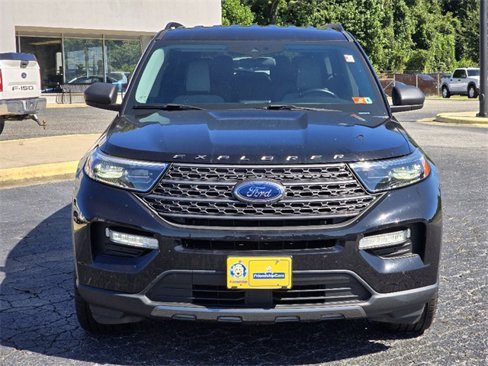 Used 2021 Ford Explorer XLT w/ Equipment Group 202A image 21
