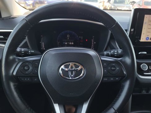 Used 2023 Toyota Corolla Cross XLE image 27