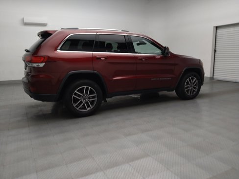 Used 2020 Jeep Grand Cherokee Laredo w/ Security & Convenience Group image 10