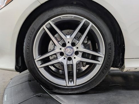 Used 2016 Mercedes-Benz E 350 4MATIC Wagon w/ Premium Package image 12