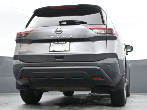 Used 2021 Nissan Rogue S image 45